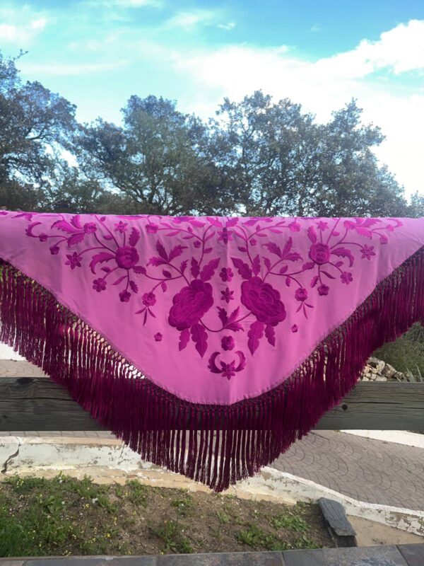 MODELO AZAHAR TONO FUSCIA -BUGANVILLA